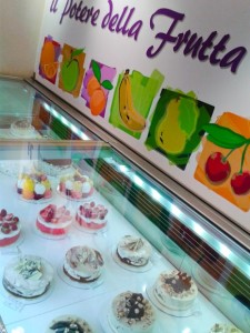 Gelateria Marghera Milano  Gelatogelato